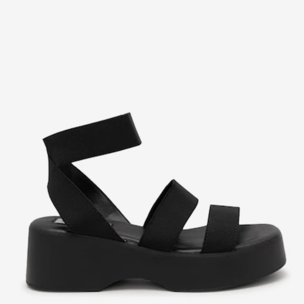 Steve Madden strappy platform sandals